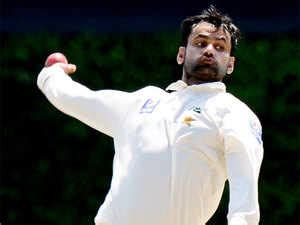 Pending Indian Visa forces PCB to push for Mohammad Hafeez testing ...
