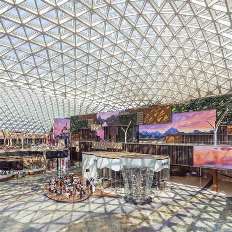 MGM MACAU and MGM COTAI world-class entertainment