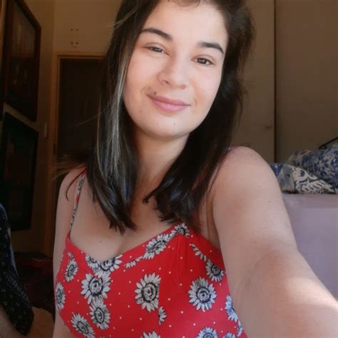 Simone - Afrikaans teacher - ₹709/h