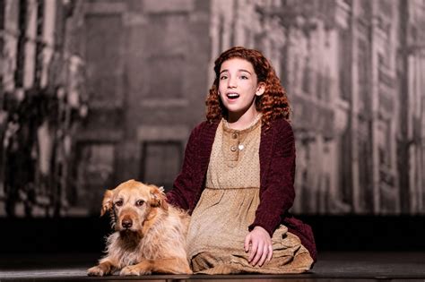 Finding Heart: A Review of Annie at Broadway in Chicago | Newcity Stage