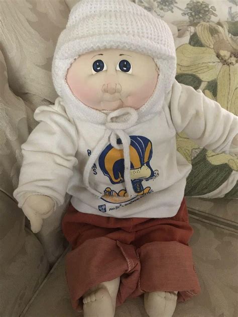 14 Vintage Cabbage Patch Dolls That Are Worth A Ton of Money Now