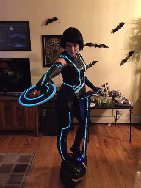Tron Legacy Quorra Cosplay