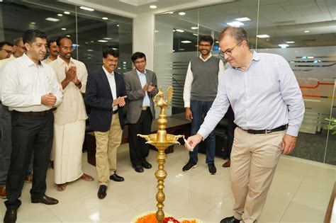 Stellantis Further Expands Software Hub: Inaugurates New, State-of-the ...