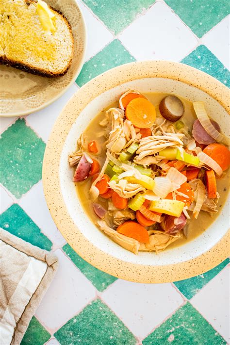 How to Make Turkey Carcass Soup With Bone Broth | Mimi's Organic Eats