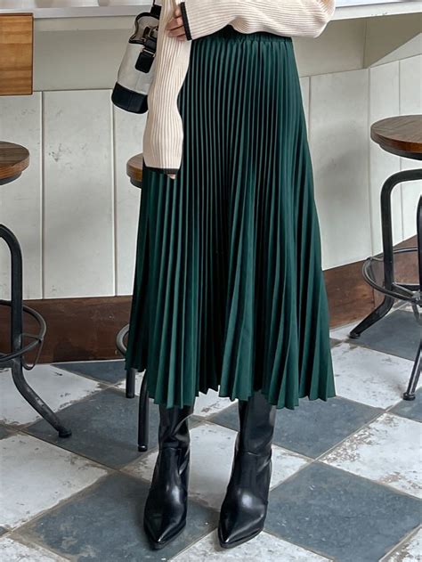DAZY High Waist Pleated Skirt | Green skirt outfits, High waisted ...