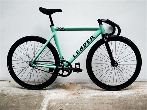 Leader 725 complete fixed gear bike | Fixed gear bike, Fixed gear, Fixie
