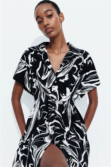 Patterned poplin dress - Black/Floral - Ladies | H&M IN