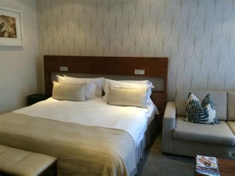 THE SQUARE BOUTIQUE HOTEL & SPA (Umhlanga Rocks) - Hotel Reviews ...