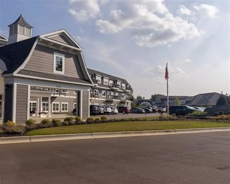 Medilodge of Grand Rapids | Assisted Living & Memory Care | Grand ...