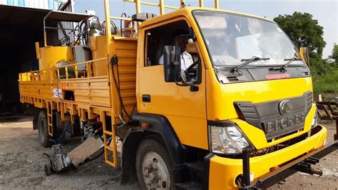 Road Marking Machine - Truck Mounted Road Marking Machine Manufacturer ...