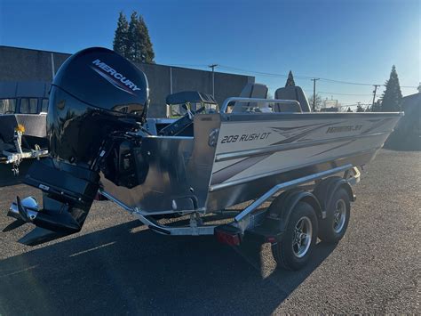 2025 Thunder Jet 209 Rush OT Eugene, Oregon - Maxxum Marine