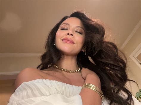 Melissa O’Neil | playin’ with water tension///that elemental booty ...