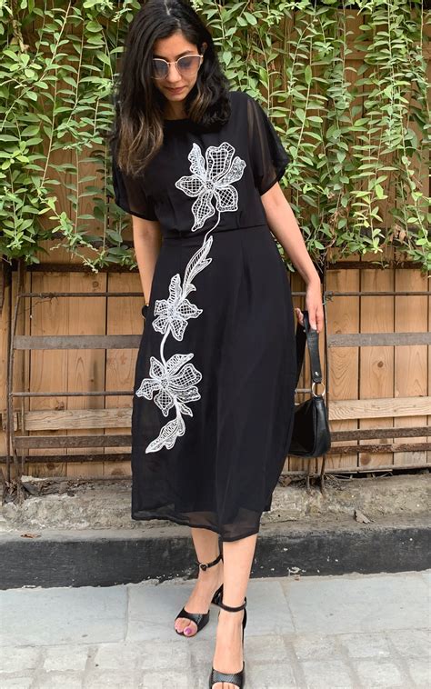 Dori floral Embroidered casual/ party wear dress – Galocher clothing