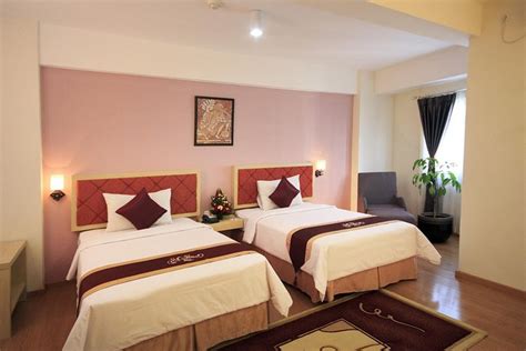 HOTEL GUNAWANGSA MANYAR (Surabaya, Java) - Hotel Reviews, Photos, Rate ...