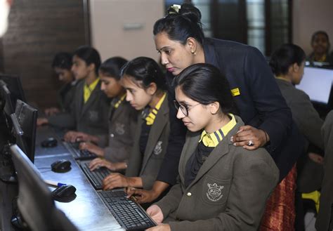 Computer Laboratory 的图像结果