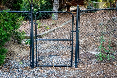 Chain Link Gate 的图像结果