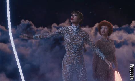 Taylor Swift Nude Leaks - Photo #754769 - Fapopedia