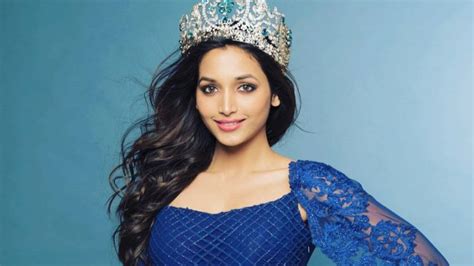 Top 50 Most Desirable Women No.25 - Srinidhi Ramesh Shetty - StarBiz.com