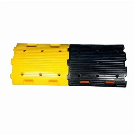 Plastic Speed Breaker Manufacturer from Mumbai