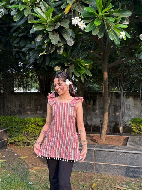 Jiva Stripped Ruffle Kurti – Rahja
