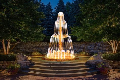 Lighted Fountain Model 2 | Glowing Water Feature – Glow Garden