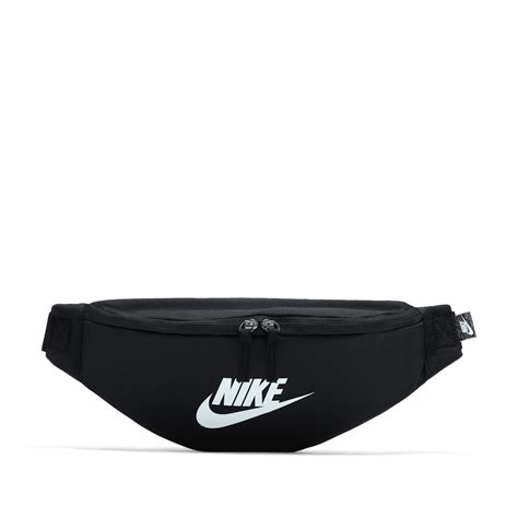 Black Fanny Packs. Nike.com