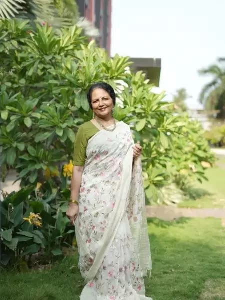 Linen saree