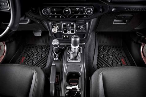 5 Must-Have Jeep Wrangler Accessories | 3Wliners