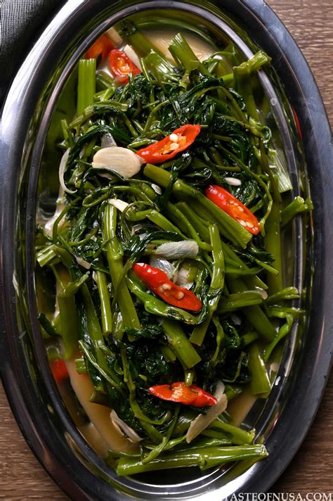 What Is Morning Glory / Water Spinach / Kangkung? - Taste of Nusa
