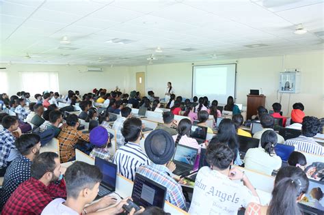 Guest Lectures - GNA University