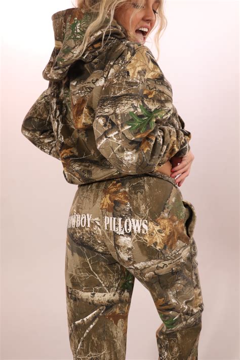 Camo Cowboy Pillows Sweatpants – sheisgracielou--The Cowboy Pillows®️ Co