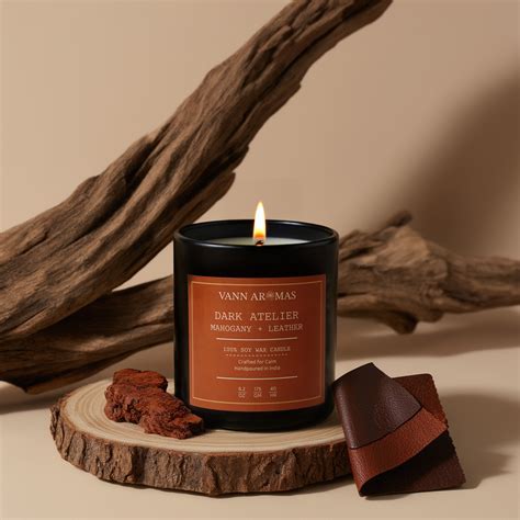 Dark Atelier – Mahogany + Leather, Black Jar, 175gm – Vann Aromas