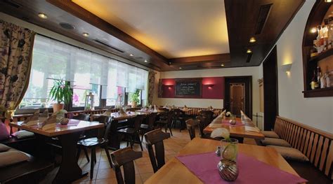 HOTEL RESTAURANT WEIHENSTEPHANER-STUBEN (Landshut) - Hotel Reviews ...