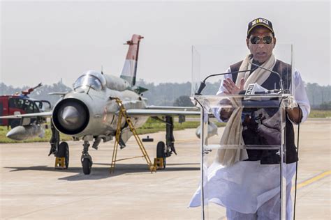 'Darling' of fighter pilots, 'sports car' - IAF veterans recall ...