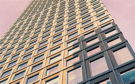 Rezultat imagine pentru Building a Mac Computer