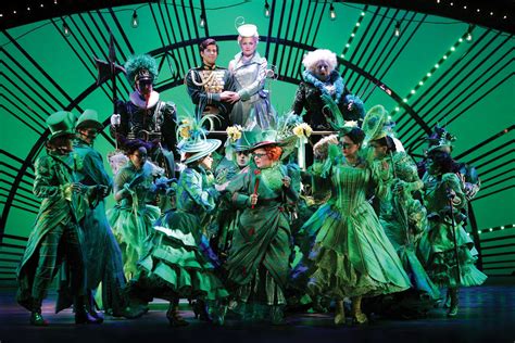 Musical Theatre Diary & Etc.: Review: Wicked