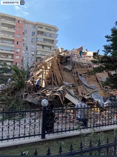 results of an earthquake, Izmir, Turkey | illustrations/ Graphics ...