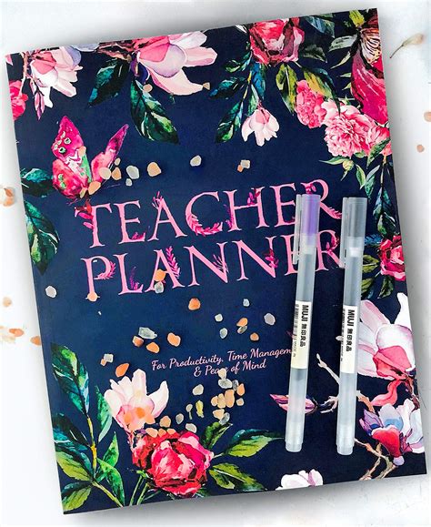 10 Best Teacher Planners (Keeping Teachers Organized) - DigiNo