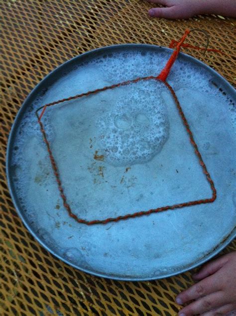 DIY Bubble Solution 的图像结果