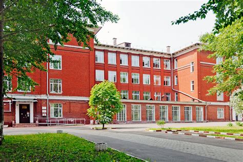 ТОП-50 школ России, где готовят лучших гуманитариев к поступлению в ВУЗ ...