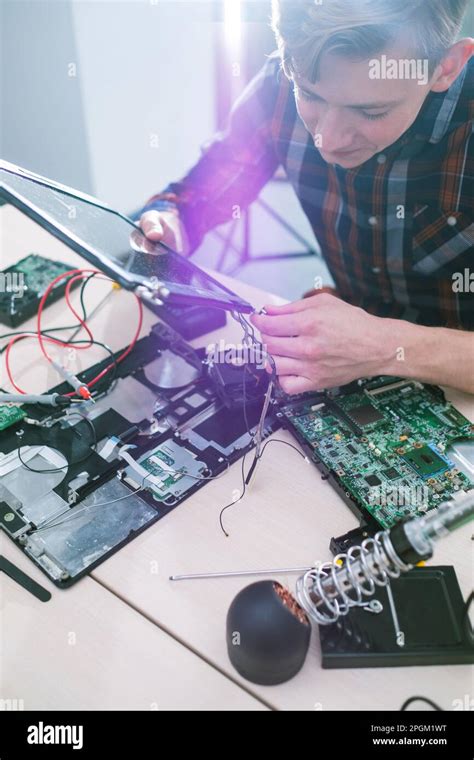 Computer Engineering Training 的图像结果