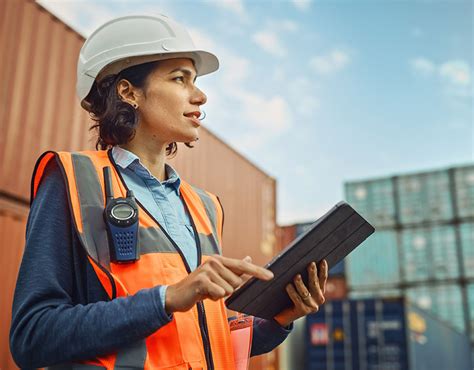 B.Tech Engineer 的图像结果