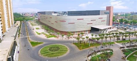 Omaxe Connaught Place Mall - Top Commercial & Entertainment Mall