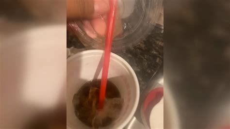 Woman finds nearly a dozen receipts in to-go drink