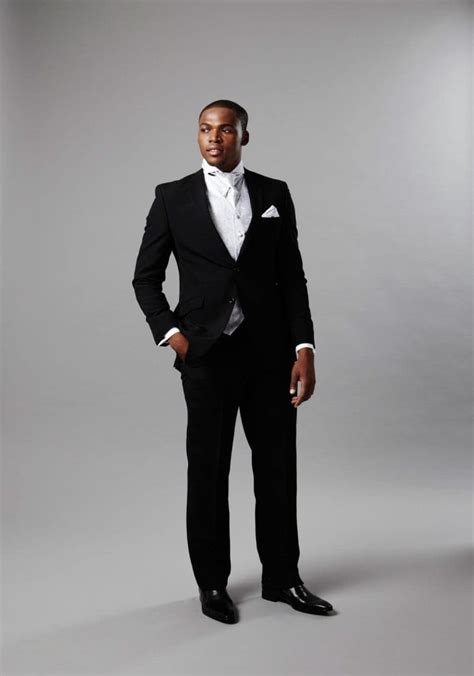 Black Men Dress Suits 的图像结果