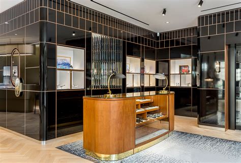 Business Man Suit Mont Blanc 的图像结果