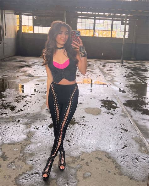 KELSEY LYNN COOK – Instagram Photos 07/30/2023 – HawtCelebs