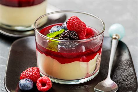 Panna Cotta - The Perfect Summer Dessert - Così Italiano