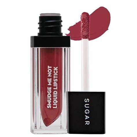 Makeup tips to foolproof your glam this monsoon