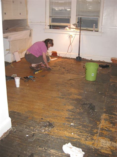 How to Remove Sticky Residue from Hardwood Floors: Expert Tips ...